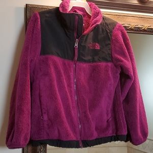Girls Northface jacket .